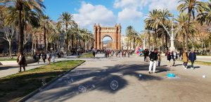Our meeting point for the kayak tour next to Arc de Triomf in Barcelona