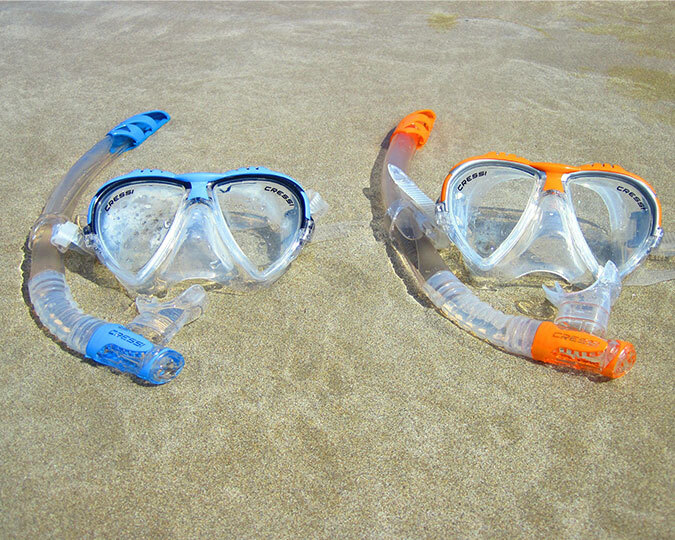 Snorkel guide spain learn with a group Barcelona